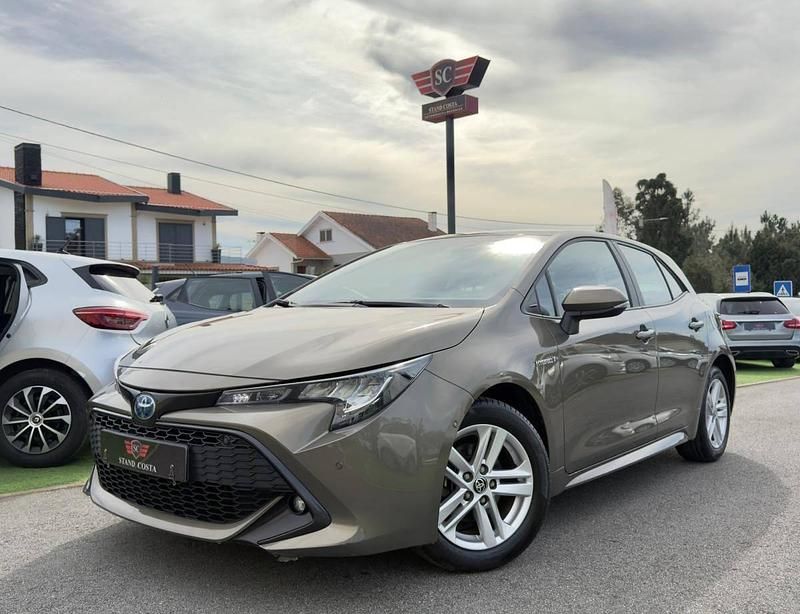 Usado Toyota Corolla Comfort 122 HP (89 kW) 2021 Cinza Sedan