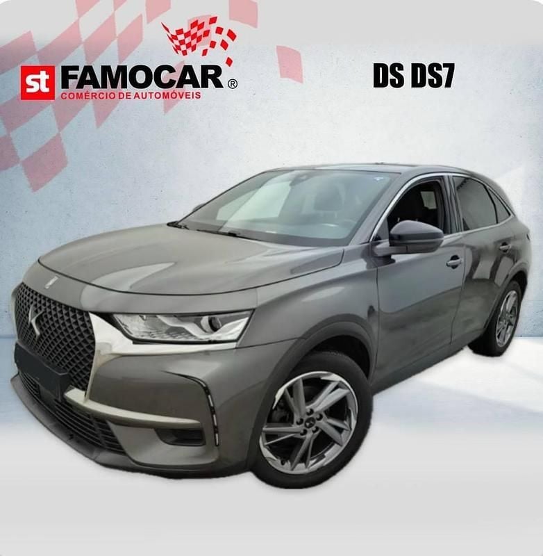Cinzento Usado 2020 DS Automobiles DS7 Crossback Chic SUV | € 18.980 (Preço justo) - Imagem 1/4