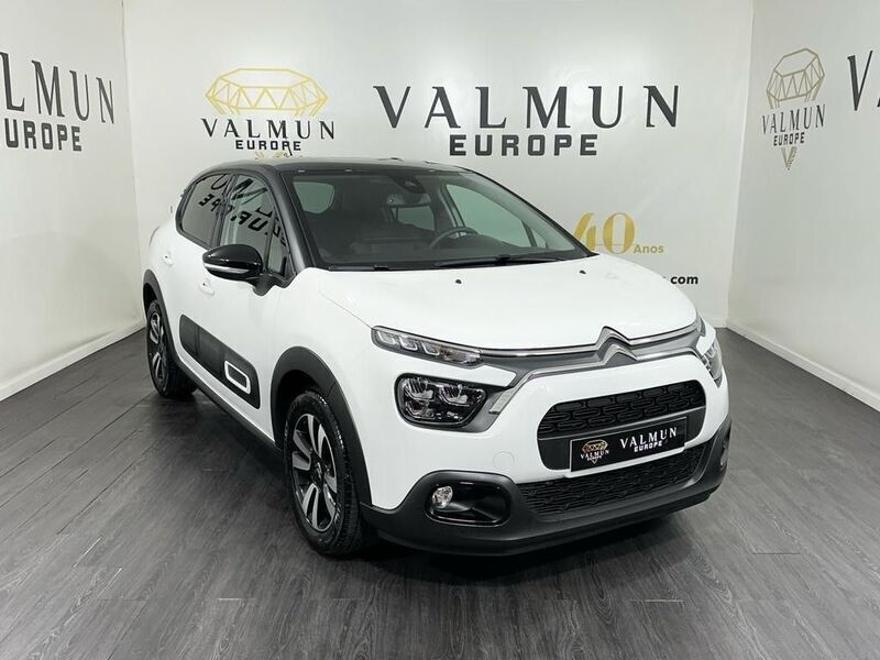 Branco Usado 2022 Citroën C3 PureTech Citadino | € 15.400 (Preço justo) - Imagem 1/4