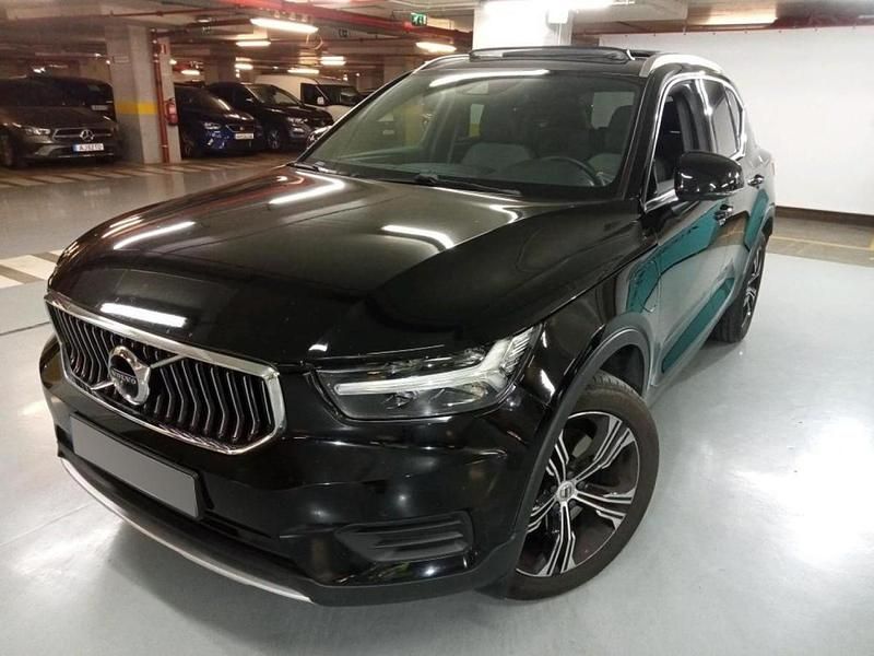 Preto Usado 2022 Volvo XC40 Inscription SUV | € 30.750 (Preço justo) - Imagem 1/4