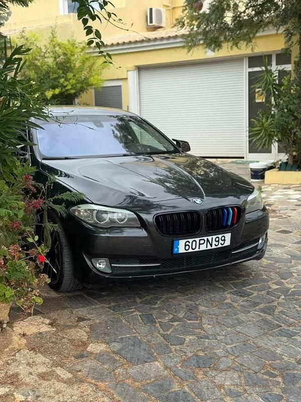 Preto Usado 2011 BMW 520 | € 15.900 (Preço justo) - Imagem 1/4