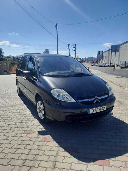 Usado 2008 Citroën C8 Exclusive Monovolume | € 4.000 - Imagem 1/4