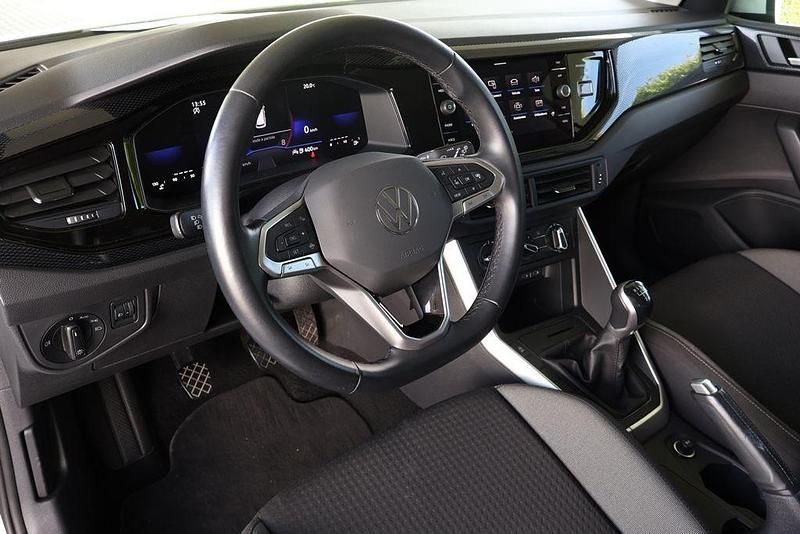 Usado VW Taigo 95 HP (69 kW) 2024 Cinza SUV