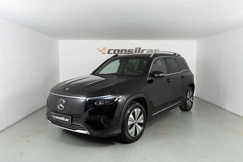 Preto Usado 2024 Mercedes EQB250+ Edition SUV | € 41.480 - Imagem 1/4