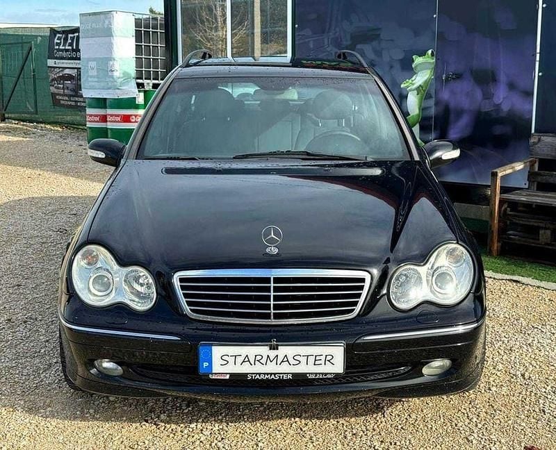 Usado Mercedes 200 116 HP (85 kW) 2001 Sedan