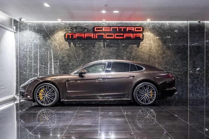 Outra Usado 2018 Porsche Panamera Turbo S Sedan | € 99.900 - Imagem 1/4