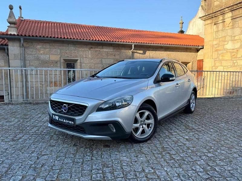Cinzento Usado 2014 Volvo V40 CC Carrinha | € 13.490 (Preço justo) - Imagem 1/4