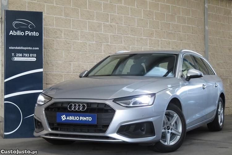 Usado Audi A4 Design 150 HP (110 kW) 2022 Cinza Carrinha
