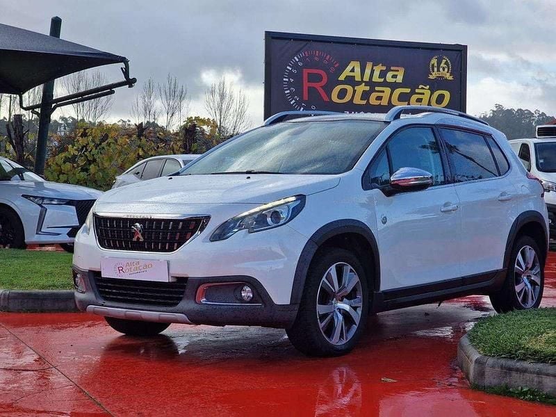 Branco Usado 2017 Peugeot 2008 SUV | € 10.500 (Bom preço) - Imagem 1/4