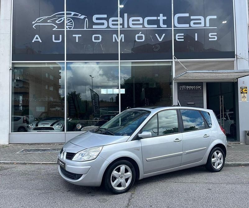 Cinza Usado 2008 Renault Scénic II SE Monovolume | € 4.950 (Preço justo) - Imagem 1/4