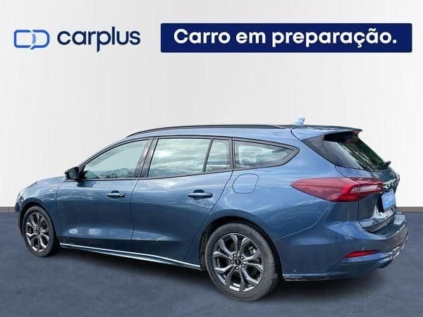 Usado Ford Focus ST-Line 125 HP (91 kW) 2023 Preto Carrinha