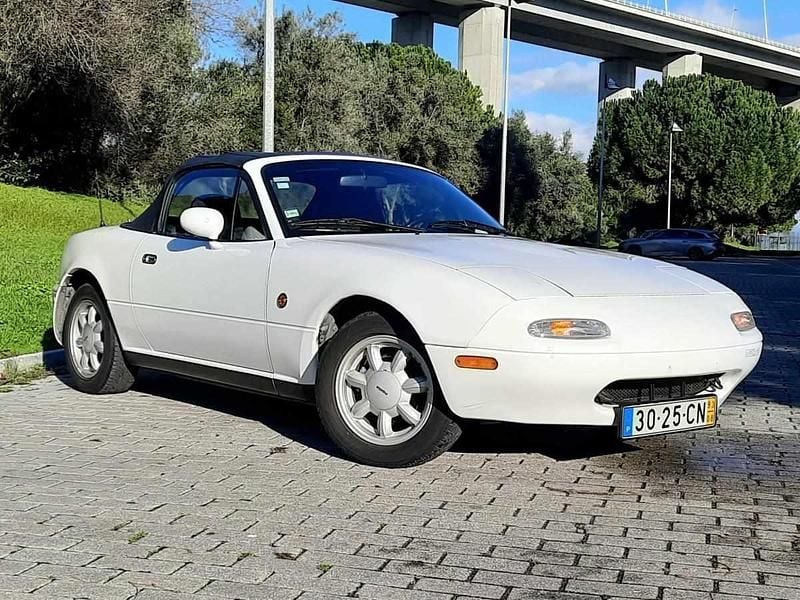 Branco Usado 1993 Mazda MX5 Cabrios | € 15.999 - Imagem 1/4