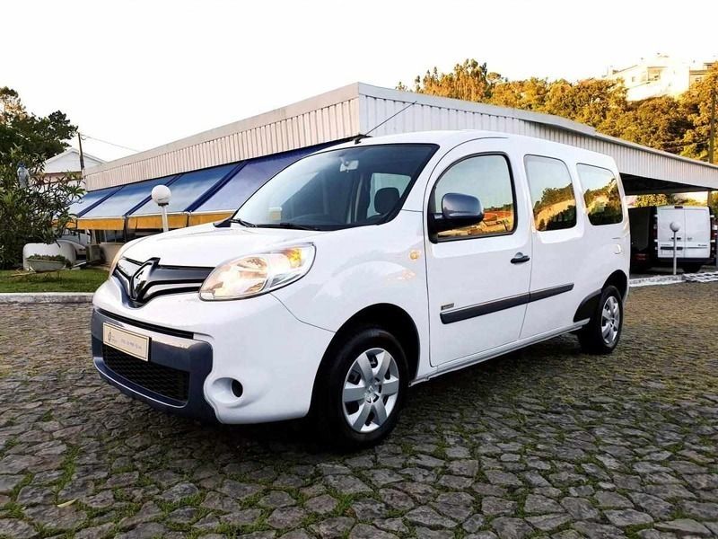 Branco Usado 2018 Renault Kangoo Monovolume | € 18.695 - Imagem 1/4