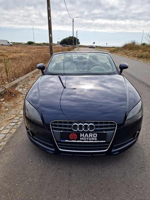 Azul Usado 2008 Audi TT | € 15.000 (Preço justo) - Imagem 1/4