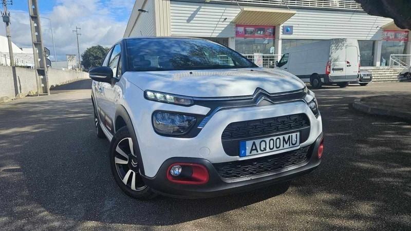 Branco Usado 2022 Citroën C3 PureTech Citadino | € 13.900 (Preço justo) - Imagem 1/4