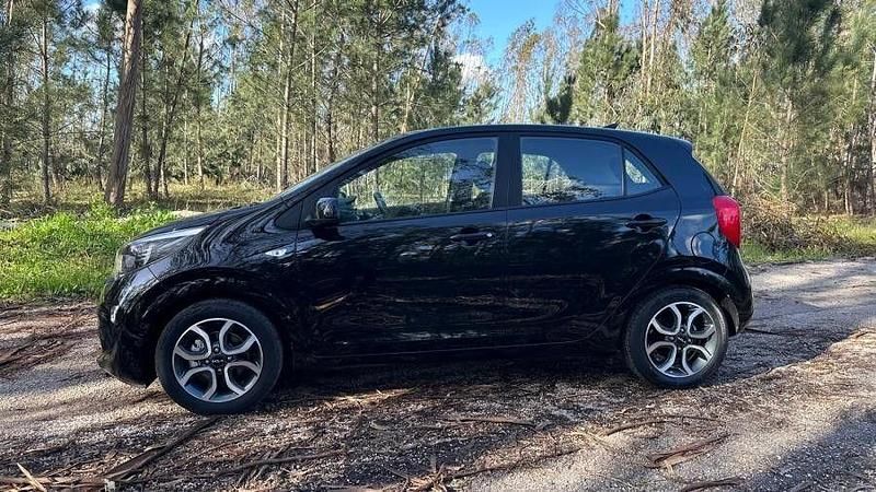 Usado Kia Picanto Urban 67 HP (49 kW) 2022 Cinza Citadino