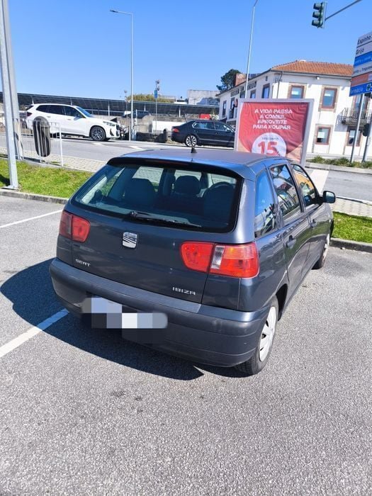 Usado 2001 Seat Ibiza Sedan | € 1.750 (Preço justo) - Imagem 1/4