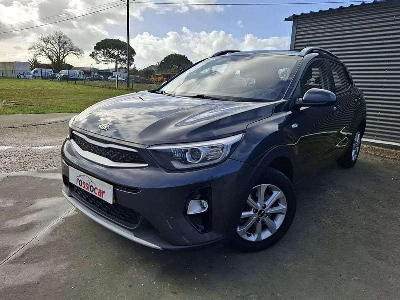Cinzento Usado 2019 Kia Stonic Urban SUV | € 13.450 (Preço justo) - Imagem 1/4
