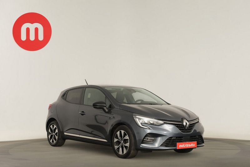 Cinzento Usado 2022 Renault Clio V Evolution | € 15.499 (Preço justo) - Imagem 1/4