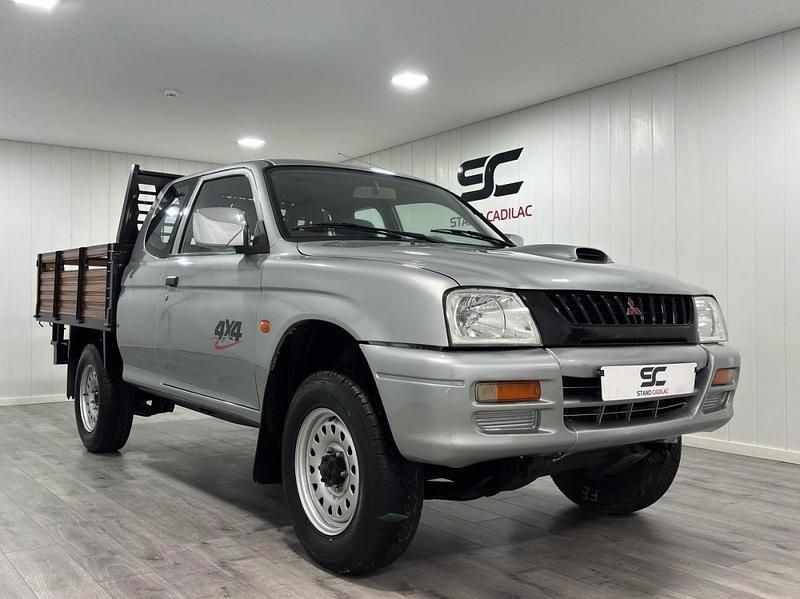 Cinza Usado 1998 Mitsubishi L200 Pickup | € 15.950 (Preço elevado) - Imagem 1/4