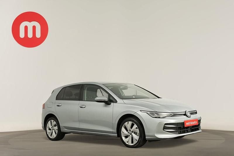 Cinzento Usado 2025 VW Golf VIII Life | € 32.999 - Imagem 1/4