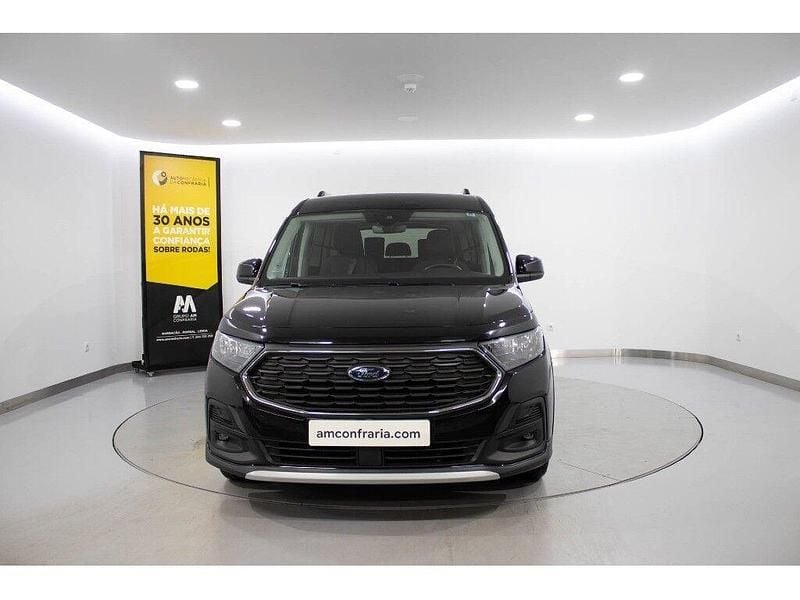 Preto Usado 2023 Ford Transit Active Monovolume | € 26.180 - Imagem 1/4