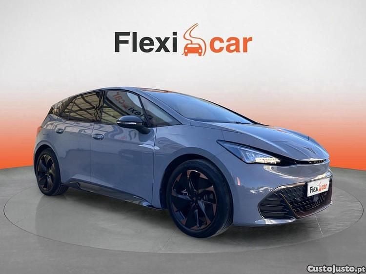 Cinza Usado 2022 Cupra Born Citadino | € 24.490 (Preço justo) - Imagem 1/1
