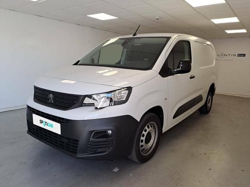Branco Usado 2022 Peugeot Partner Van | € 16.500 (Bom preço) - Imagem 1/4