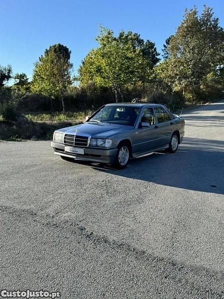 Cinza Usado 1986 Mercedes 190 | € 7.990 - Imagem 1/1