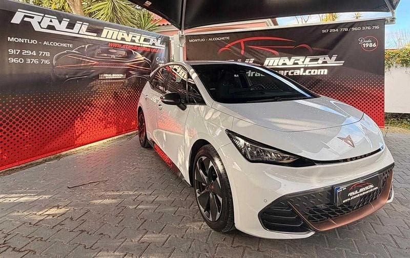 Branco Usado 2023 Cupra Born e-Boost Citadino | € 26.990 (Bom preço) - Imagem 1/4