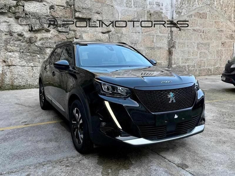 Preto Usado 2021 Peugeot e-2008 SUV | € 21.000 (Preço justo) - Imagem 1/4