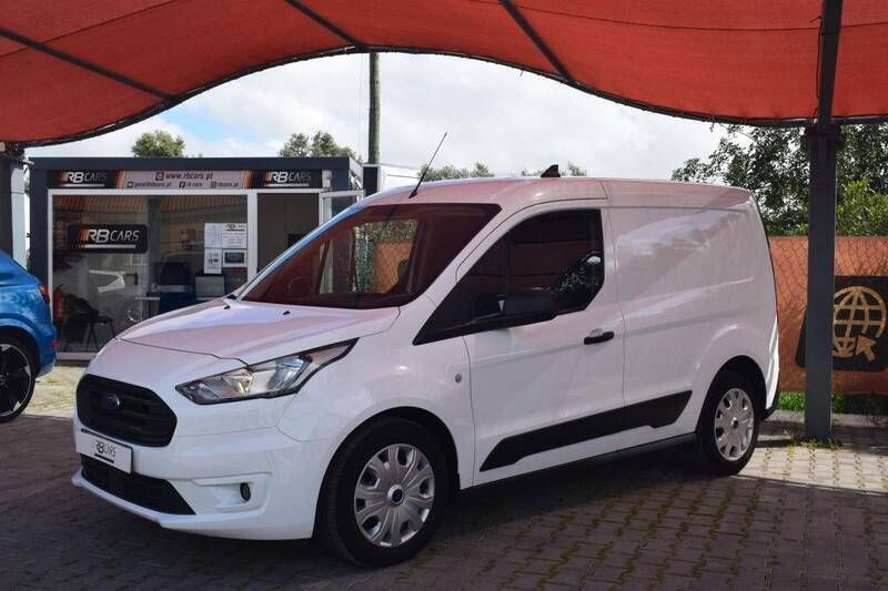 Branco Usado 2022 Ford Transit Trend | € 18.850 (Preço justo) - Imagem 1/4
