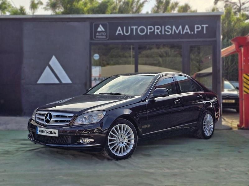Preto Usado 2008 Mercedes C220 Elegance Sedan | € 12.990 - Imagem 1/4