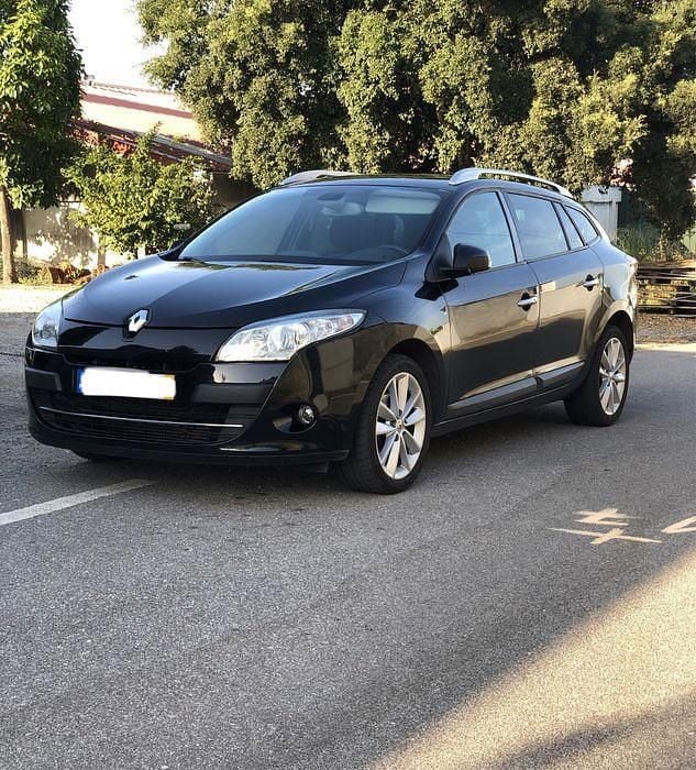 Usado 2011 Renault Mégane III Sedan | € 6.750 (Preço justo) - Imagem 1/4