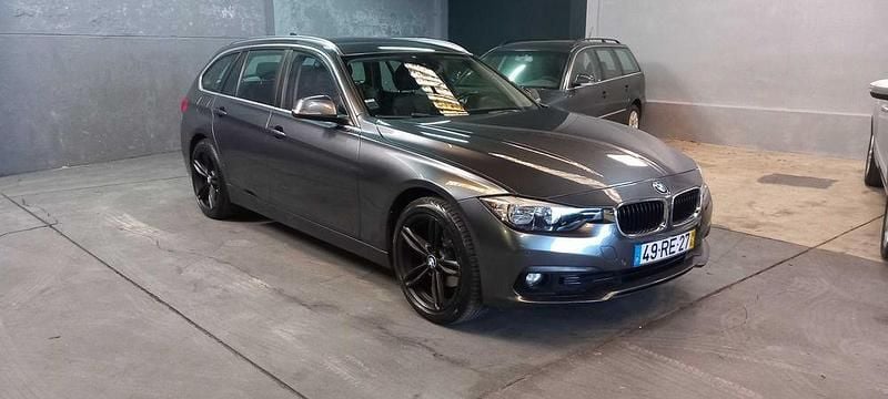 Usado 2016 BMW 318 Comfort Edition Carrinha | € 11.900 (Super Preço) - Imagem 1/4