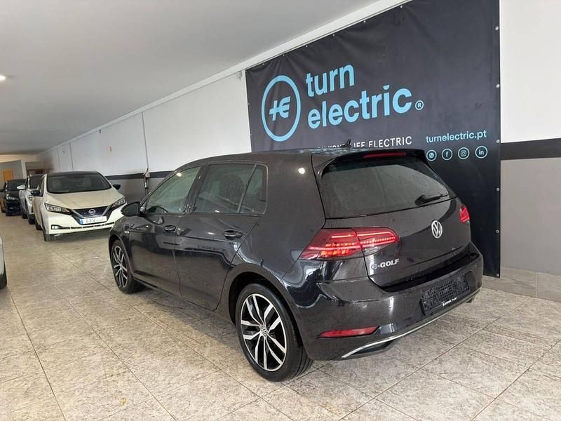 Usado VW e-Golf 100 kW (136 HP) 2018 Preto Citadino