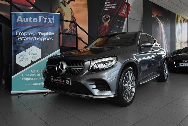 Usado Mercedes GLC250 AMG line 204 HP (150 kW) 2018 Cinzento Coupé