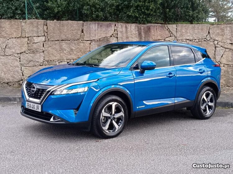 Azul Usado 2023 Nissan Qashqai SUV | € 35.000 (Preço justo) - Imagem 1/1