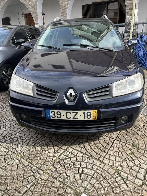 Usado Renault Mégane II 85 HP (62 kW) 2007 Cinzento Carrinha