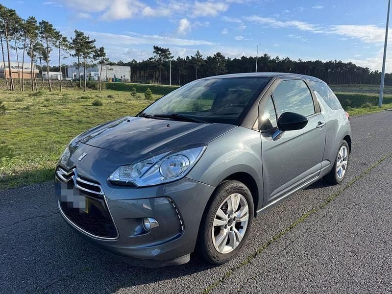 Usado 2010 Citroën DS3 Sedan | € 4.500 (Super Preço) - Imagem 1/4