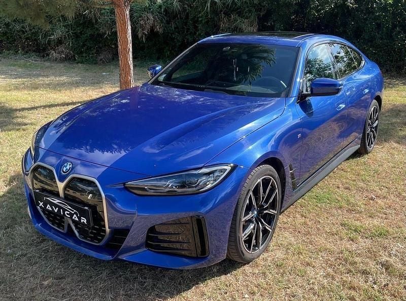Azul Usado 2023 BMW i4 M Sport Sedan | € 49.500 (Bom preço) - Imagem 1/4