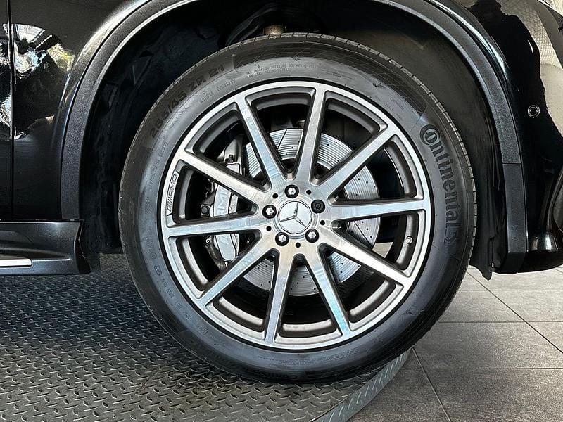 Usado Mercedes GLE63 AMG AMG 557 HP (409 kW) 2017 Preto SUV