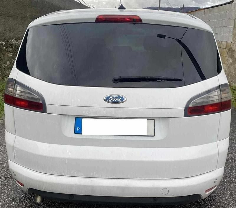 Usado Ford S-MAX S 140 HP (102 kW) 2007 Branco Monovolume