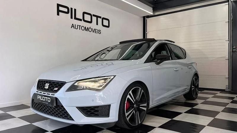 Azul Usado 2017 Cupra Leon | € 27.890 - Imagem 1/4