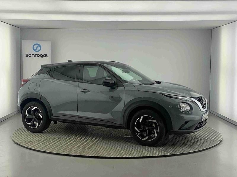 Cinzento Usado 2024 Nissan Juke SUV | € 23.990 (Preço justo) - Imagem 1/4