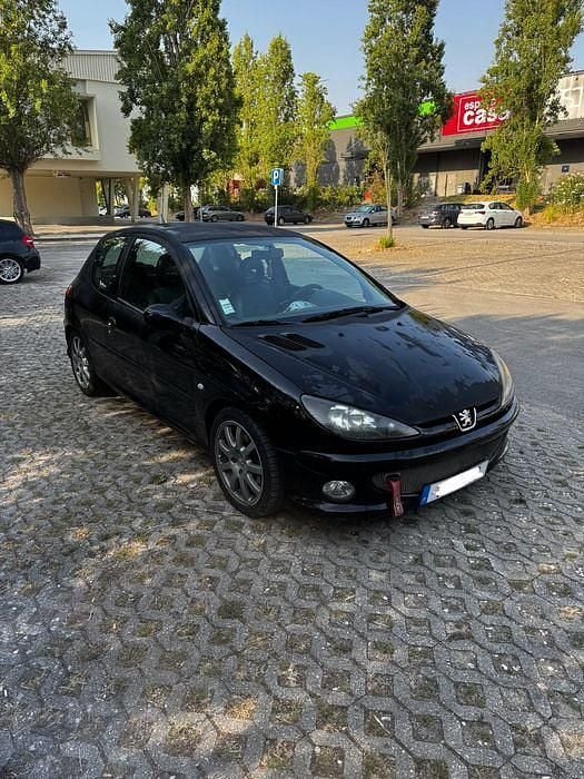 Usado 2001 Peugeot 206 GTi | € 3.500 - Imagem 1/4
