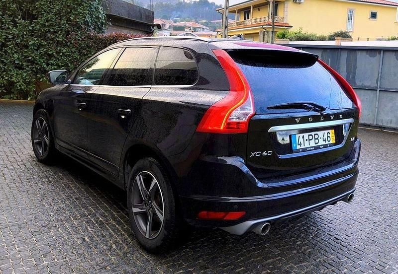 Usado Volvo XC60 181 HP (133 kW) 2014 SUV