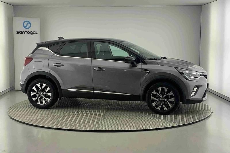Cinzento Usado 2024 Renault Captur Techno SUV | € 21.990 (Preço justo) - Imagem 1/4