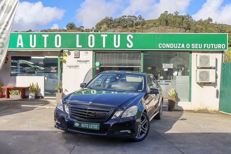 Preto Usado 2009 Mercedes E250 Avantgarde Sedan | € 12.970 - Imagem 1/4