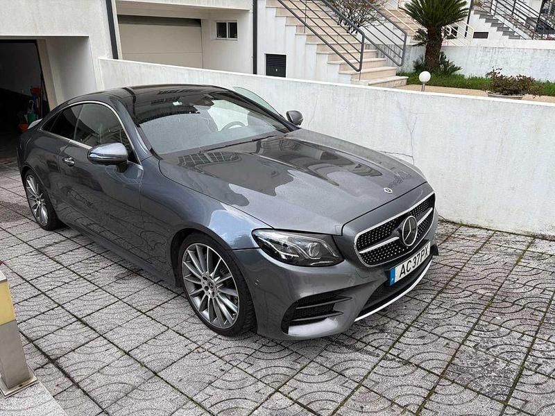 Usado Mercedes 220 AMG 194 HP (142 kW) 2018 Cinza Coupé